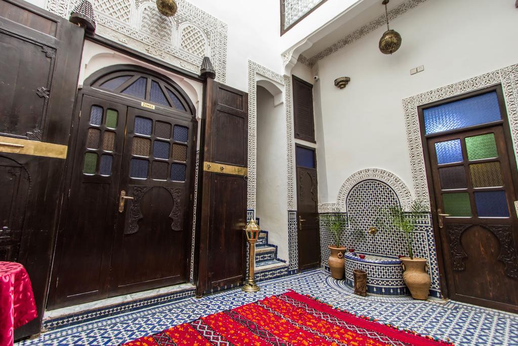 Отель Riad Taha Фес Экстерьер фото