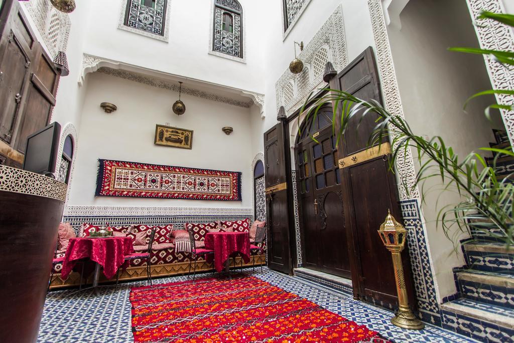 Отель Riad Taha Фес Экстерьер фото