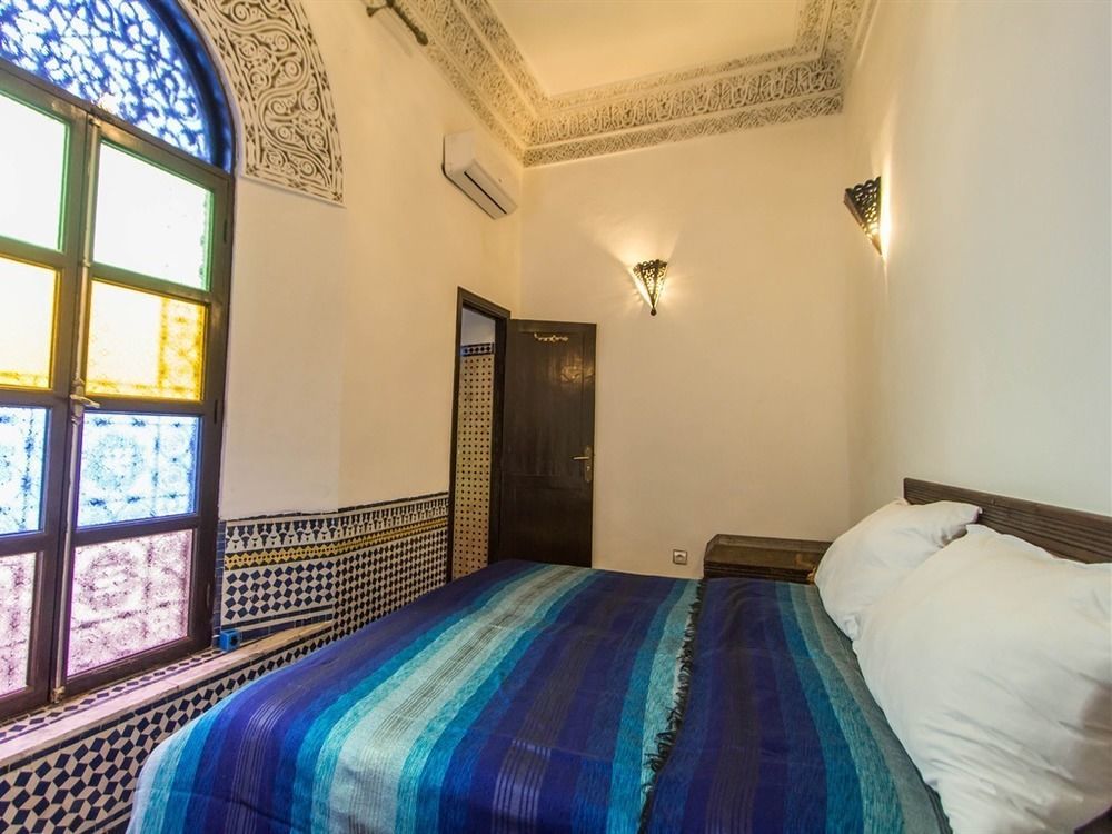 Отель Riad Taha Фес Экстерьер фото