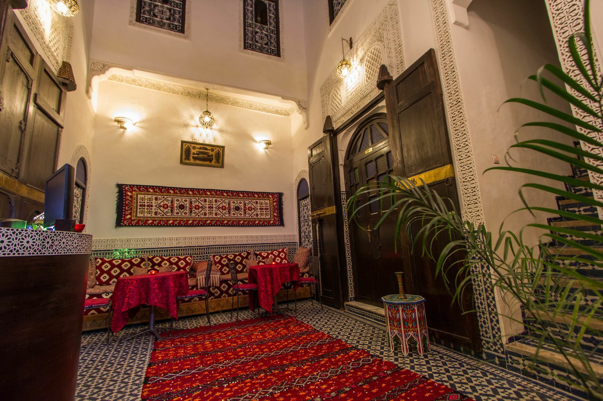 Отель Riad Taha Фес Экстерьер фото